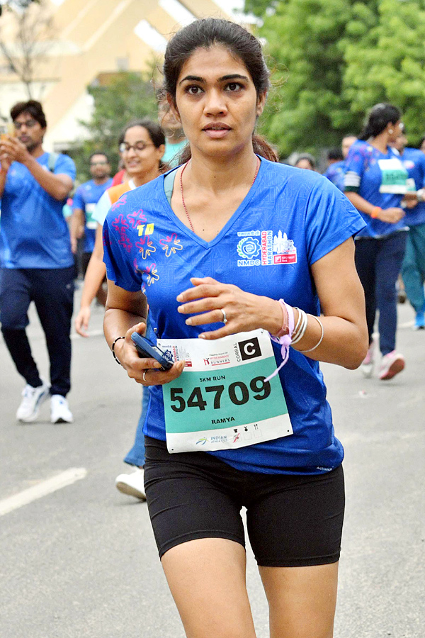 NMDC HYDERABAD MARATHON 2024 5K RUN At Hitex Exhibition Ground At Madhapur Photos14