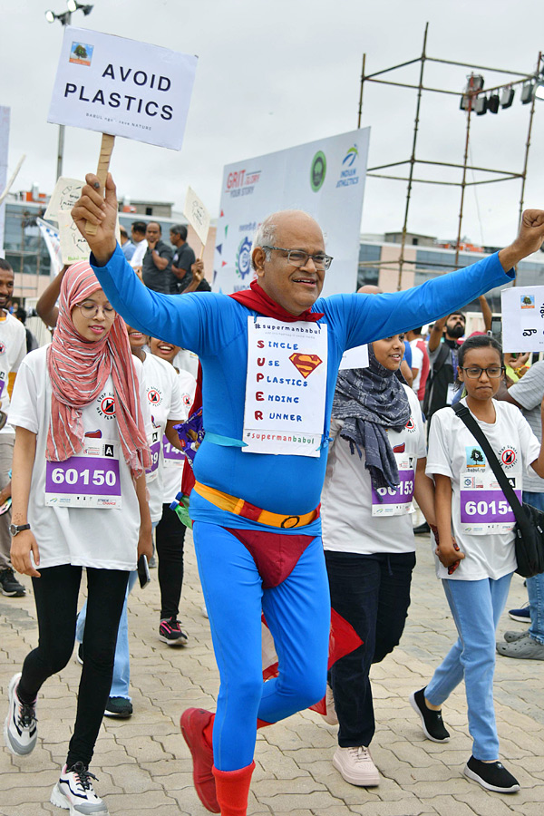 NMDC HYDERABAD MARATHON 2024 5K RUN At Hitex Exhibition Ground At Madhapur Photos27