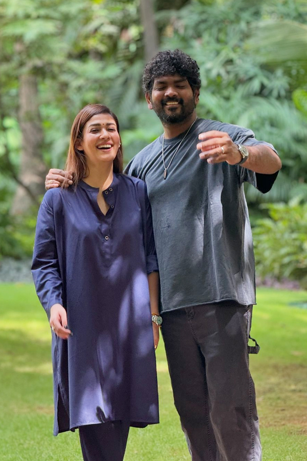 Actress Nayanthara With Her Cute Family Photos Goes Viral8