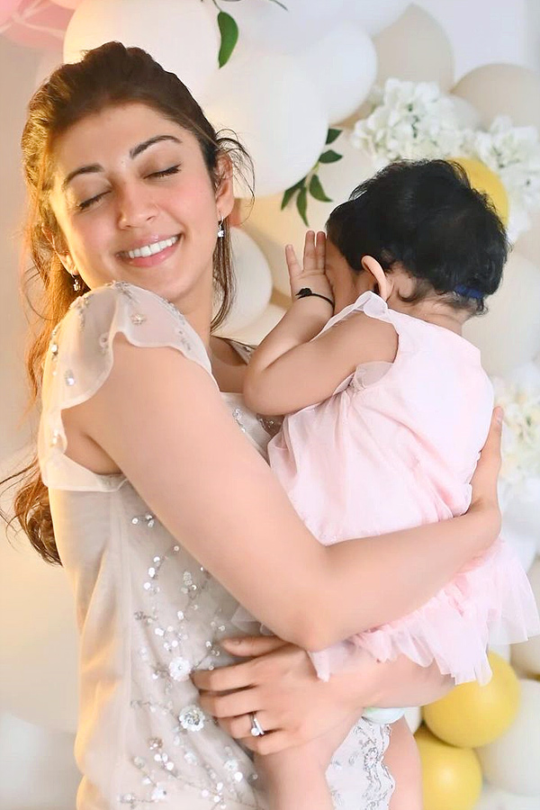 Pranitha Subhash Baby Shower photos Goes in Social Media3