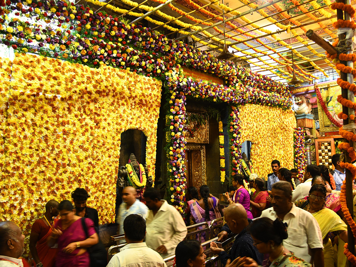 Varalakshmi Vratam performed atop Indrakeeladri Vijayawada21