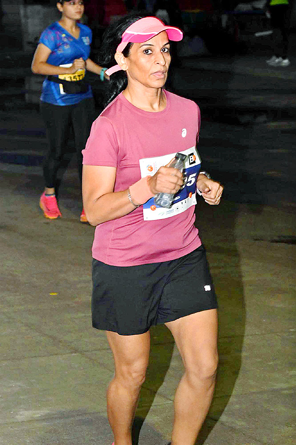 Hyderabad Marathon 2024: 5K Run At PEOPLE'S PLAZA Photos15