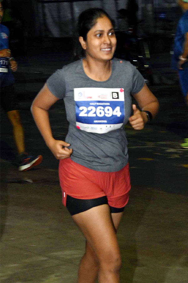 Hyderabad Marathon 2024: 5K Run At PEOPLE'S PLAZA Photos17
