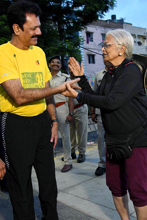 Hyderabad Marathon 2024: 5K Run At PEOPLE'S PLAZA Photos3