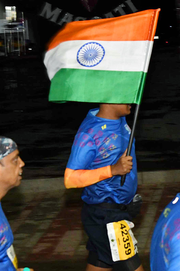 Hyderabad Marathon 2024: 5K Run At PEOPLE'S PLAZA Photos24