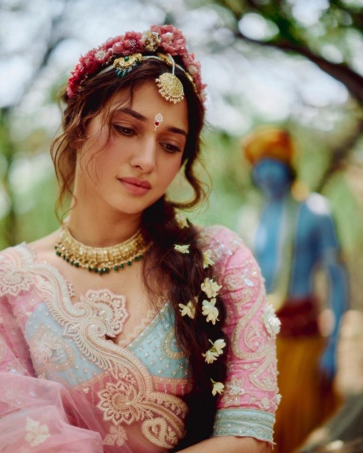 Tollywood actress tamannaah Bhatia stunning looks as modern Radha2