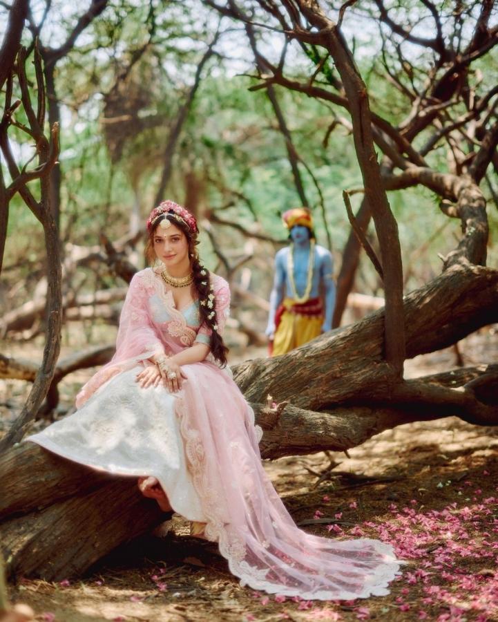 Tollywood actress tamannaah Bhatia stunning looks as modern Radha4