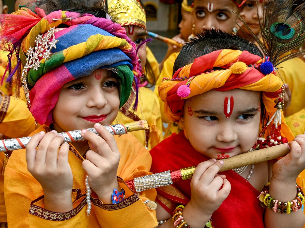 Srikrishna Janmashtami Grand Celebrations In India Photos Viral6