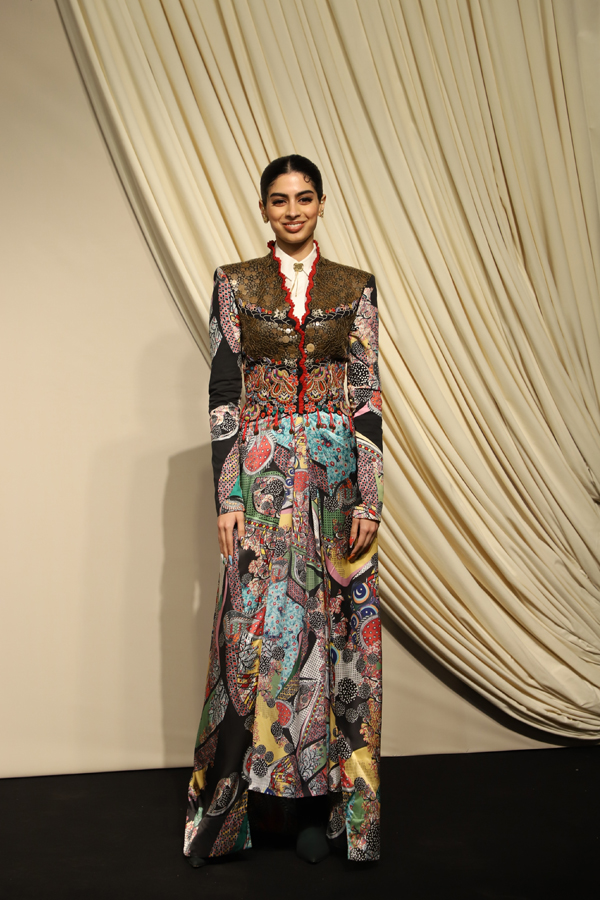 Anamika Khanna Fashion H&M Limited Fashion Collection Photos Viral14
