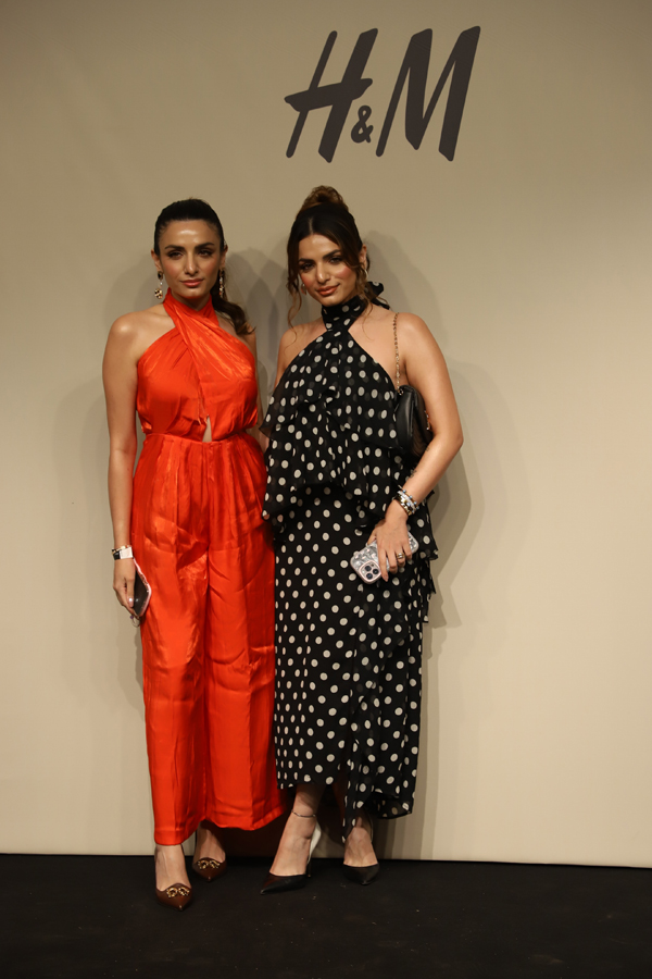 Anamika Khanna Fashion H&M Limited Fashion Collection Photos Viral26