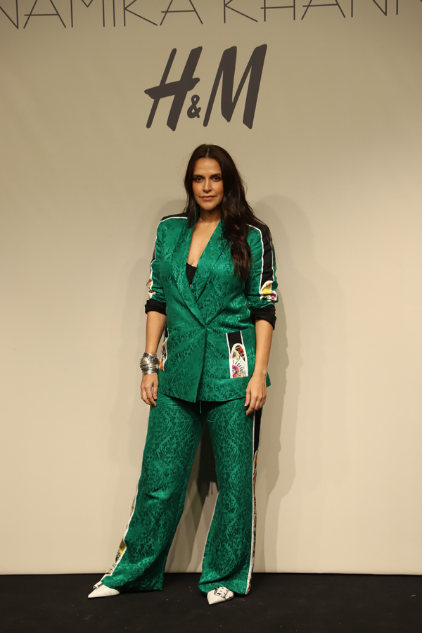 Anamika Khanna Fashion H&M Limited Fashion Collection Photos Viral27