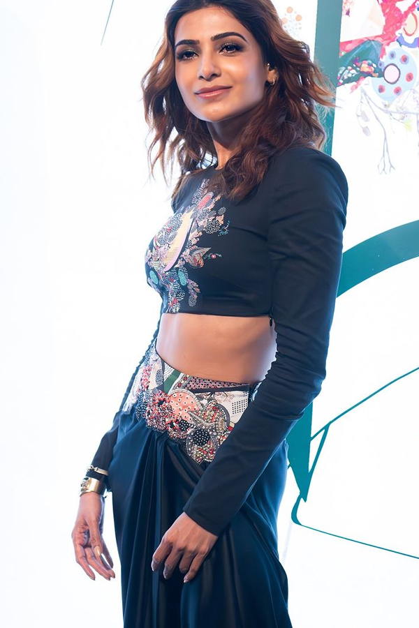 Anamika Khanna Fashion H&M Limited Fashion Collection Photos Viral9