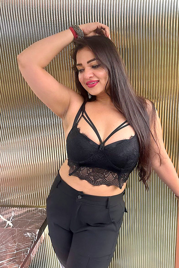 Bigg Boss Ashwini Sree Latest Hd Photos7