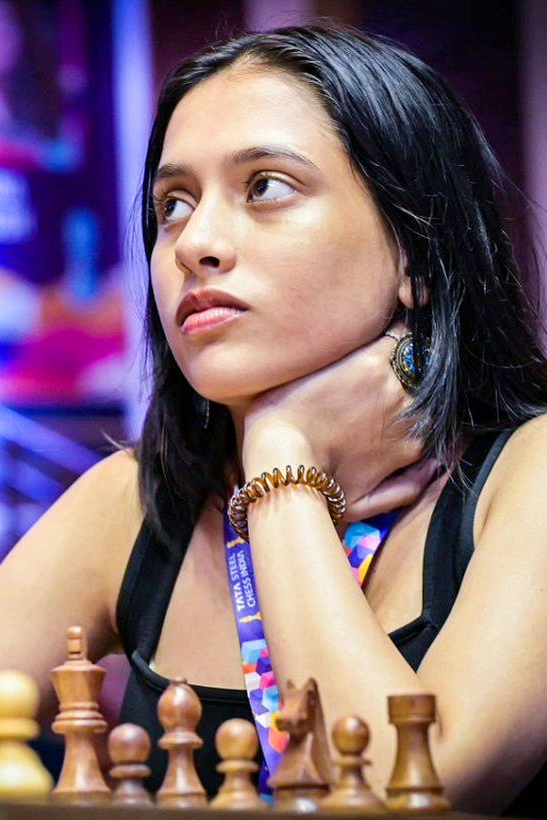 Chess Player Divya Deshmukh Achieves Career Best Rank Photos4