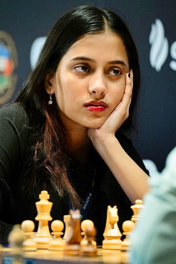 Chess Player Divya Deshmukh Achieves Career Best Rank Photos6