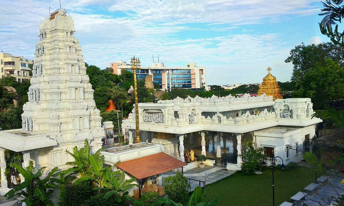 Hare Krishna Golden Temple at Banjara Hills Photos9