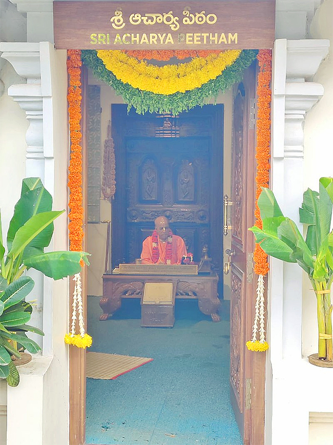 Hare Krishna Golden Temple at Banjara Hills Photos19