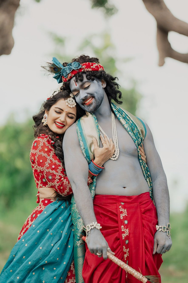 Bigg Boss Beauty Priyanka Jain Krishnashtami Celebration Photos2