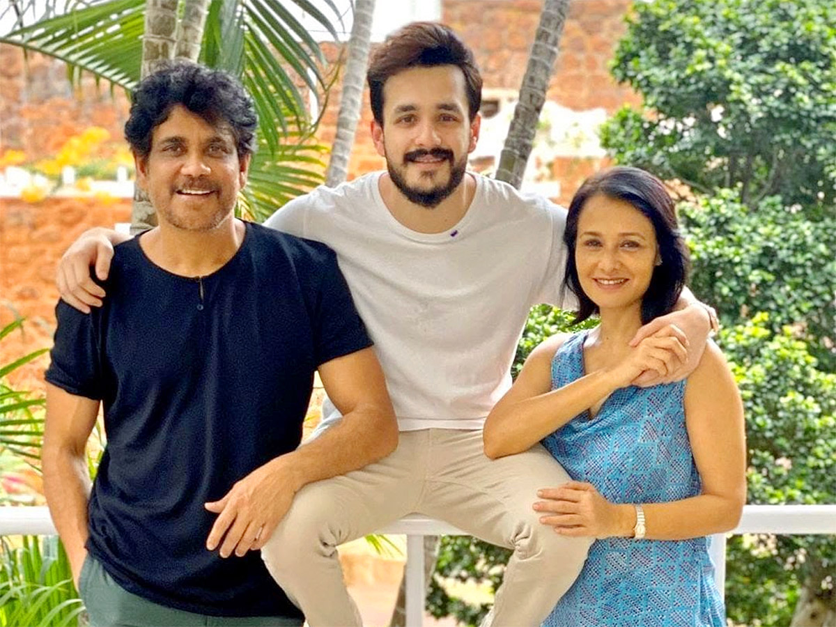 Akkineni Nagarjuna Rare and Unseen Photos12