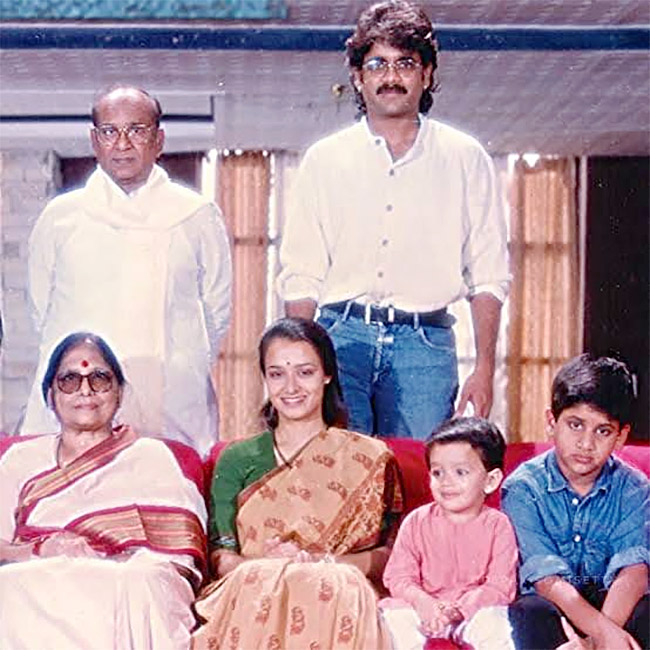 Akkineni Nagarjuna Rare and Unseen Photos13