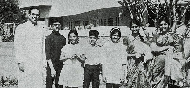 Akkineni Nagarjuna Rare and Unseen Photos18