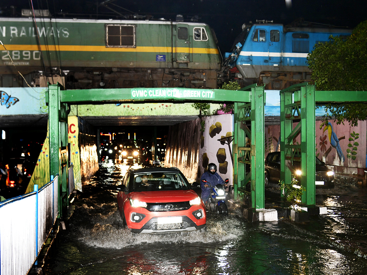 heavy rain in visakhapatnam2