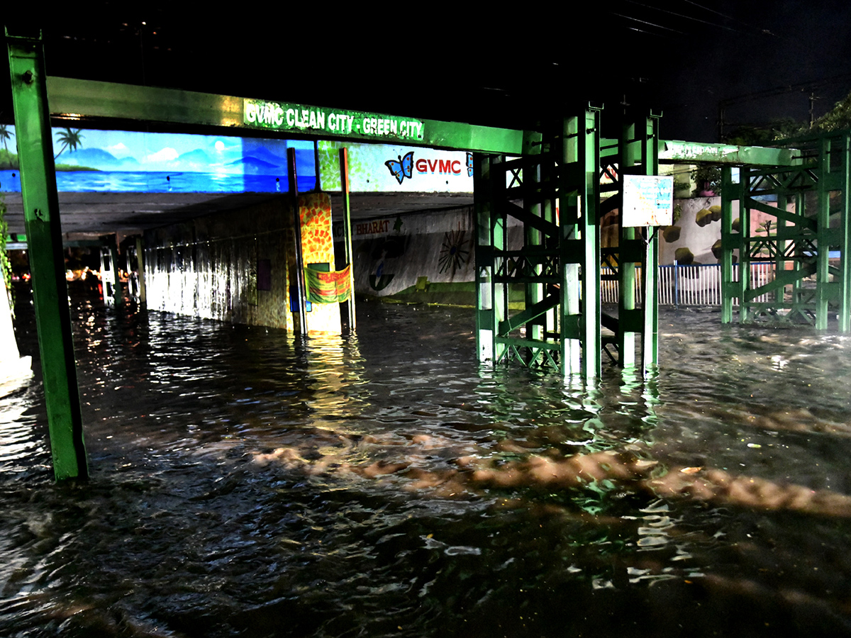 heavy rain in visakhapatnam5