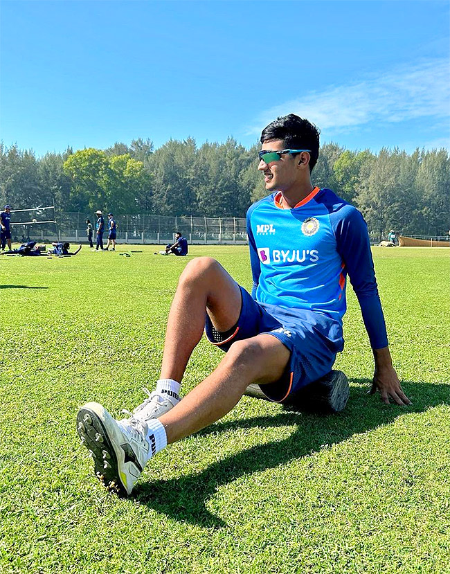indian cricketer yash dhull photos10