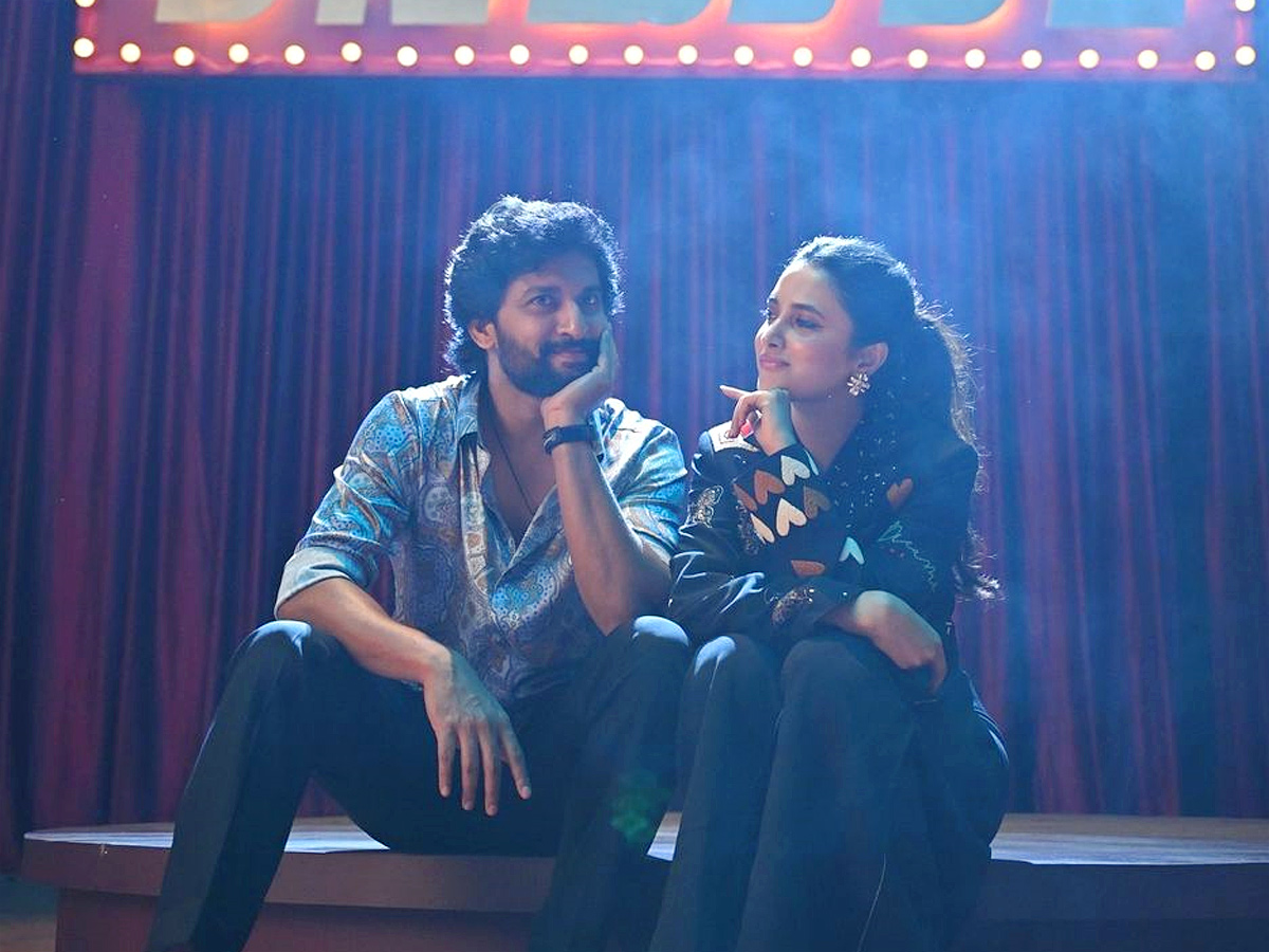 Hero Nani and Priyanka Mohan Special Attraction in Saripodhaa Sanivaaram Movie Photos4