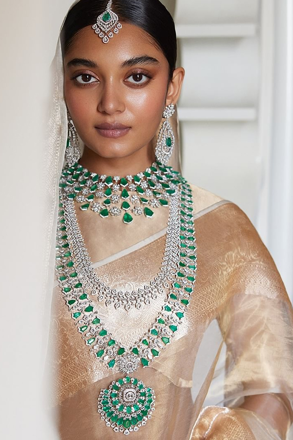 Manish Malhotras Mind-Blowing Jewellery Design Photos17