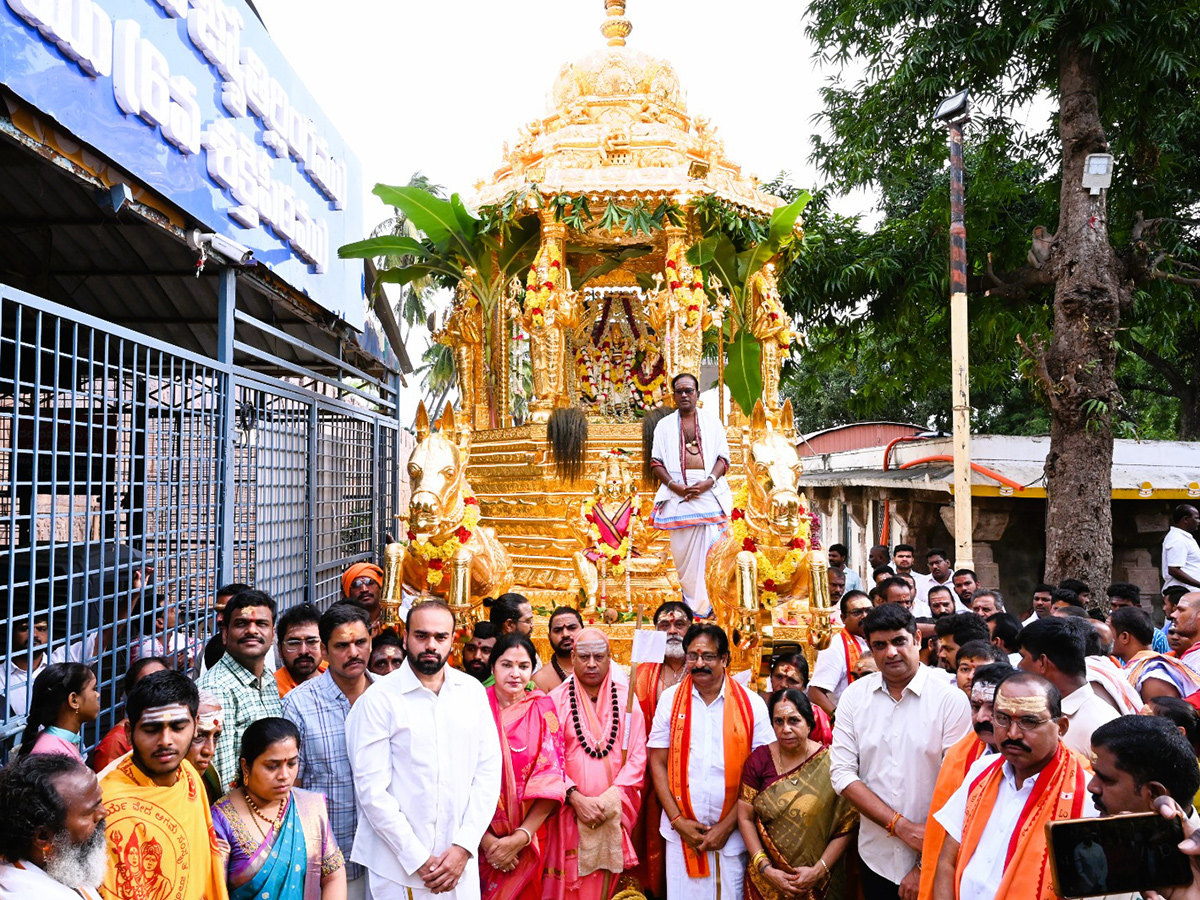 Swarna Rathotsavam For Sri Bhramaramba Mallikarjuna In Srisailam11