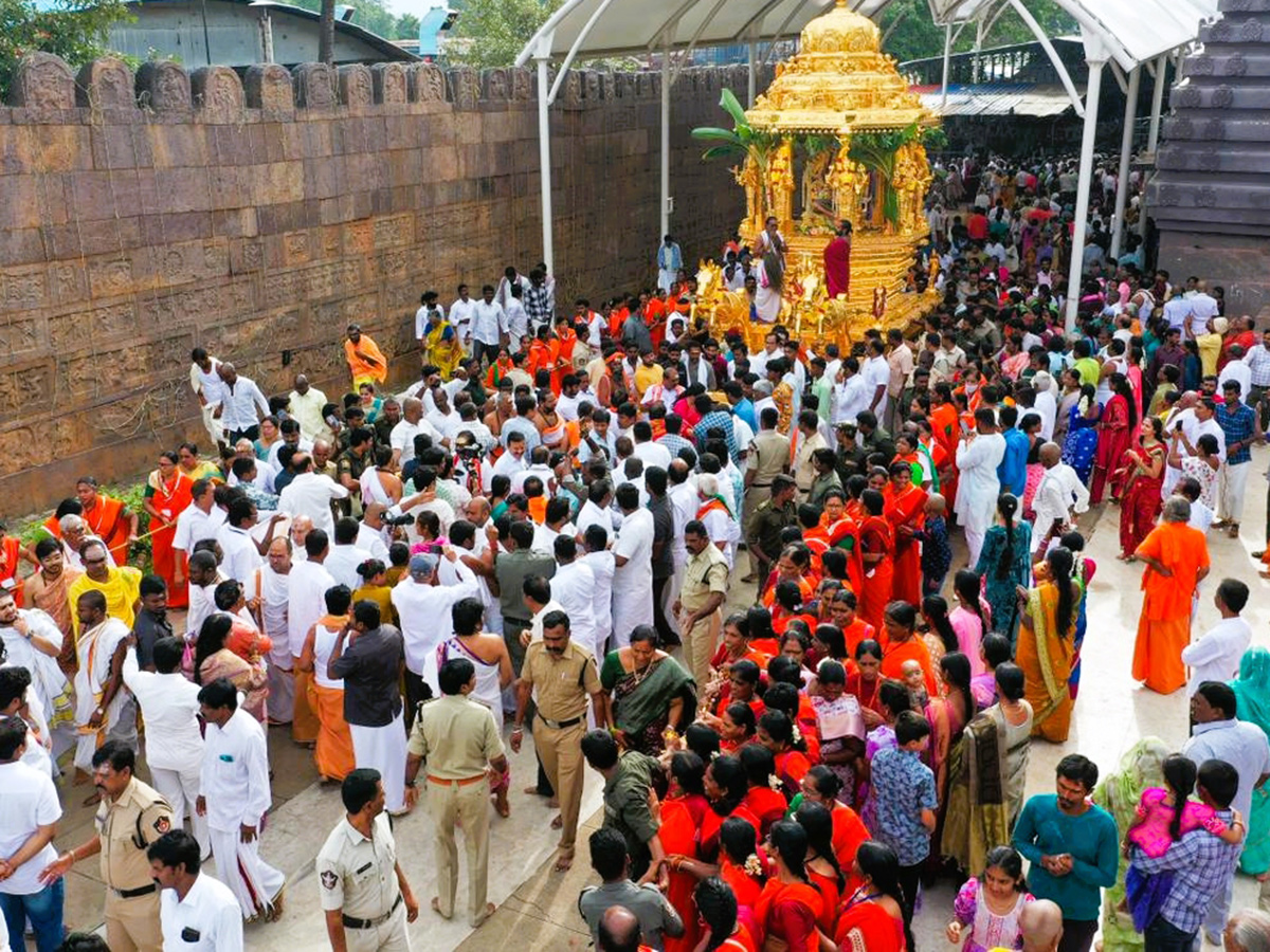Swarna Rathotsavam For Sri Bhramaramba Mallikarjuna In Srisailam6