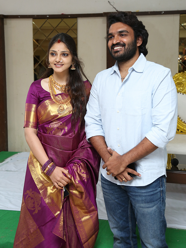 Kiran Abbavaram and Rahasya Gorak First Appearance Photos8