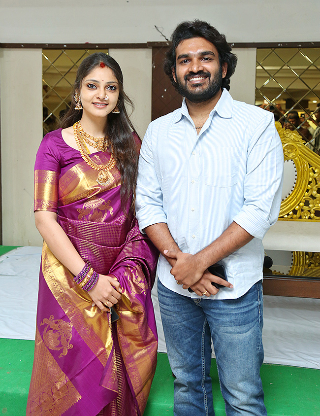 Kiran Abbavaram and Rahasya Gorak First Appearance Photos7