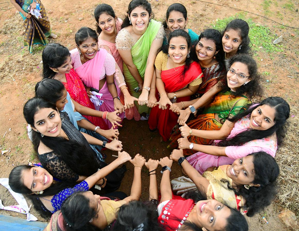 friendship day celebrations at visakhapatnam beach Photos20