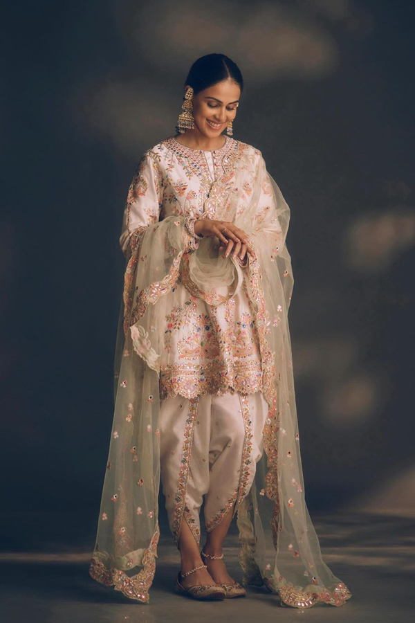 Tollywood Actress Genelia D’Souza Birthday Special Gallery14