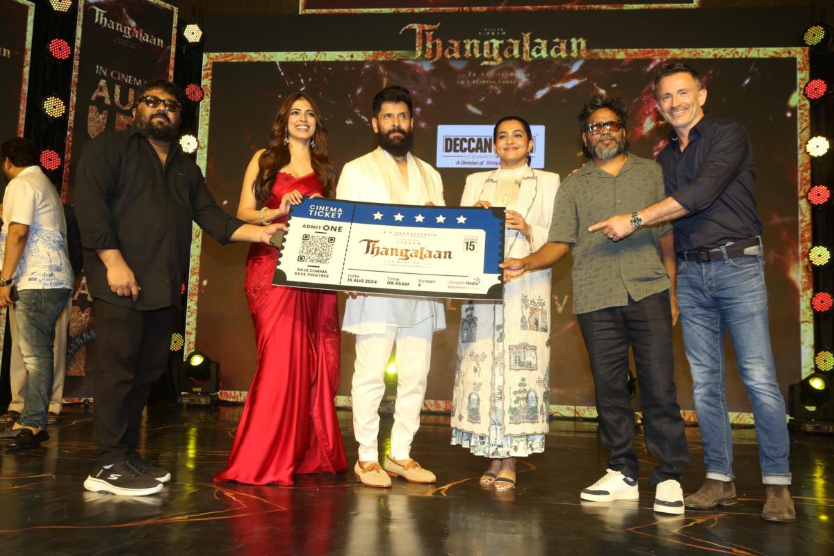 Vikram: Thangalaan Movie Pre Release Event Photos32