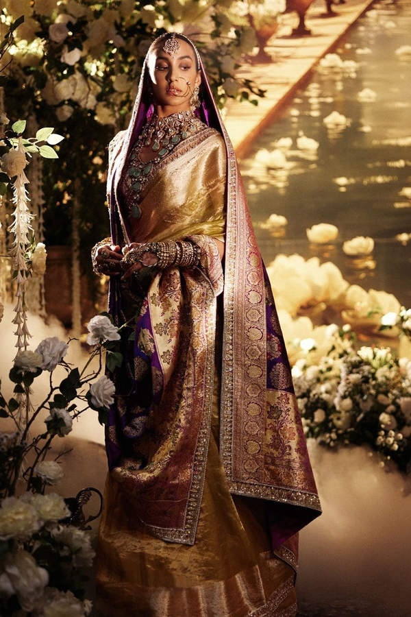 Manish Malhotra's Latest Styles For Brides Photos Viral12