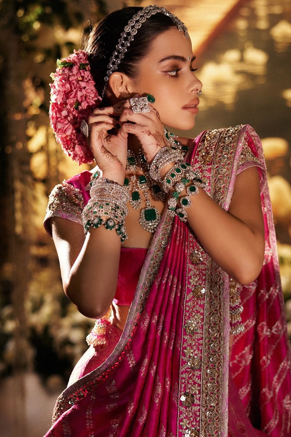 Manish Malhotra's Latest Styles For Brides Photos Viral8