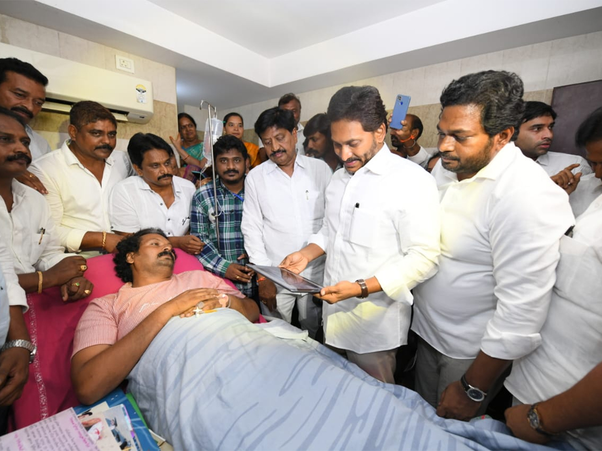 YS Jagan visits party activist at hospital Vijayawada1