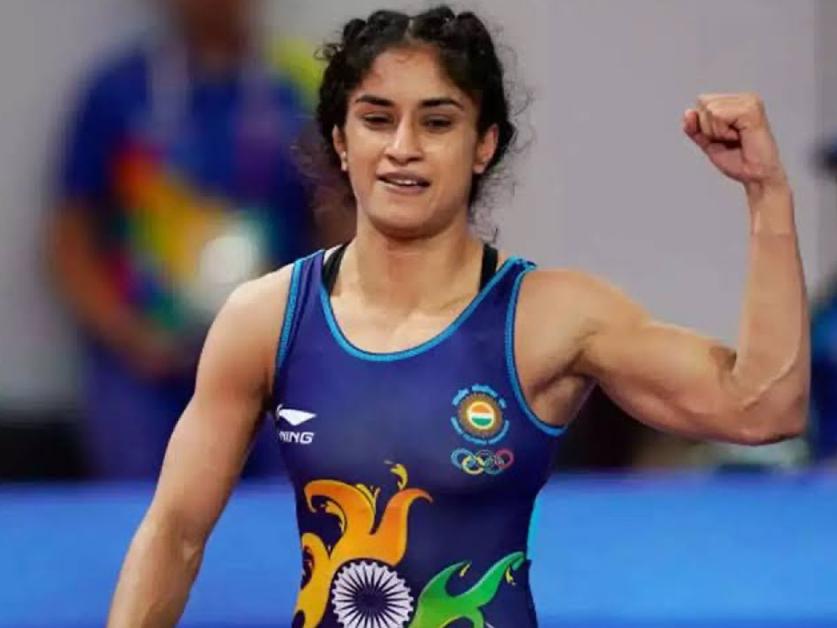 Indian Wrestler Vinesh Phogat Out Of Paris Olympics Over Weight Photos2