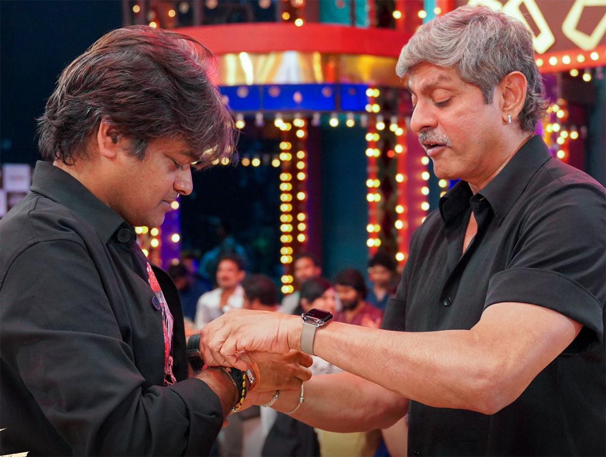 Mr Bachchan Team friendship day event photos3