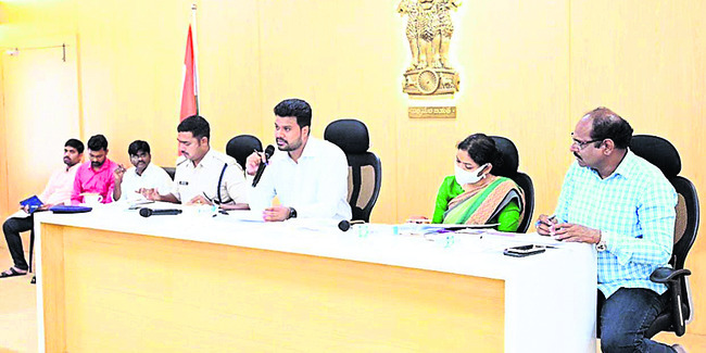 సమన్వయంతో స్వాతంత్య్ర దినోత్సవం నిర్వహిద్దాం4