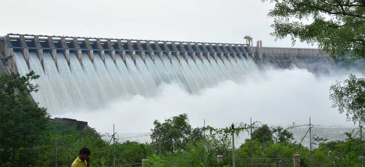 nagarjuna sagar dam gates open17