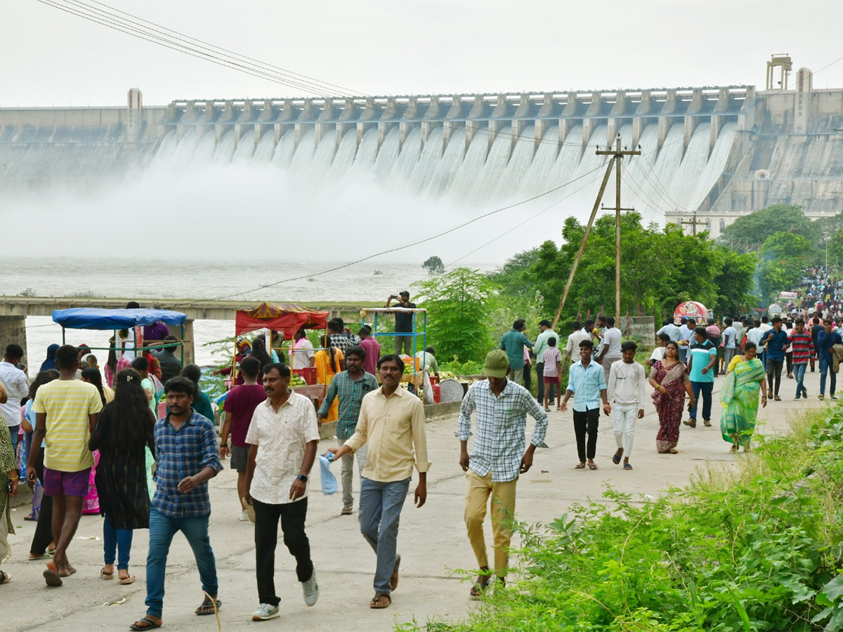 nagarjuna sagar dam gates open33