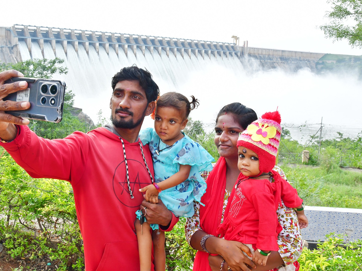 nagarjuna sagar dam gates open6