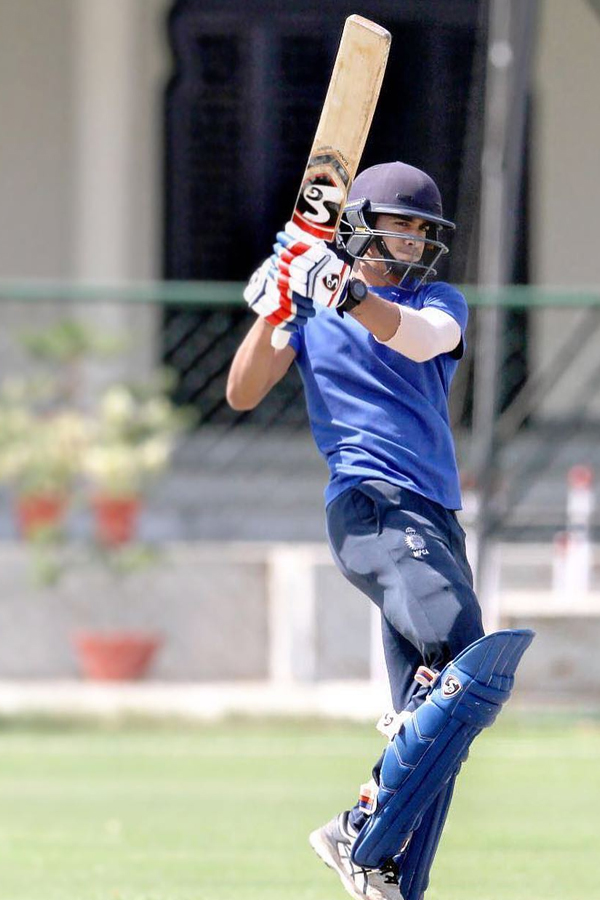 Richest Indian Cricketer Aryaman Vikram Birla Photos Goes Viral2