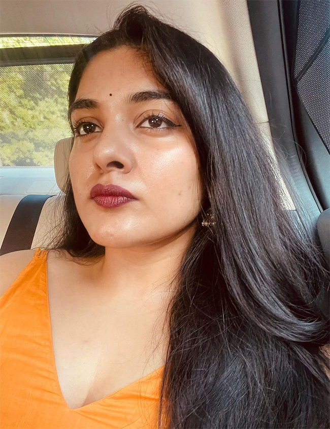 actress nivetha thomas photos14