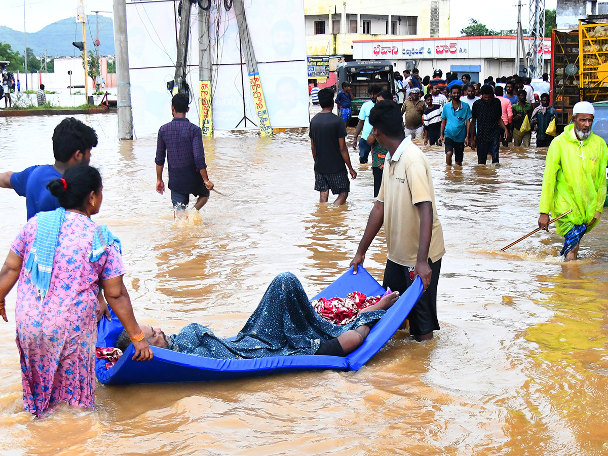 vijayawada Heavy floods today9
