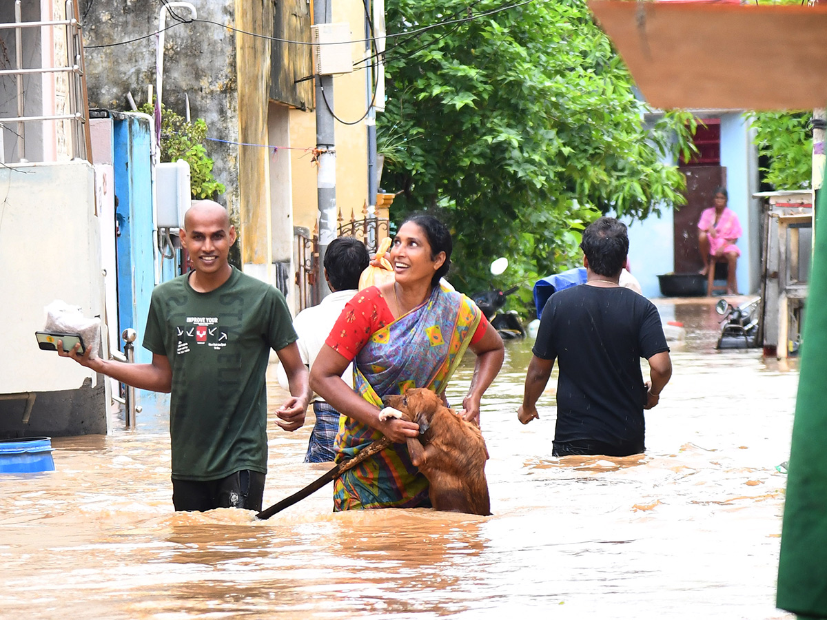 vijayawada Heavy floods today11